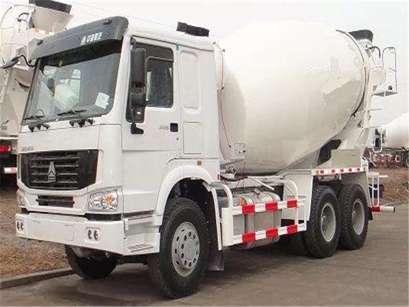 10CBM SINOTRUK HOWO Cement Mixer Truck