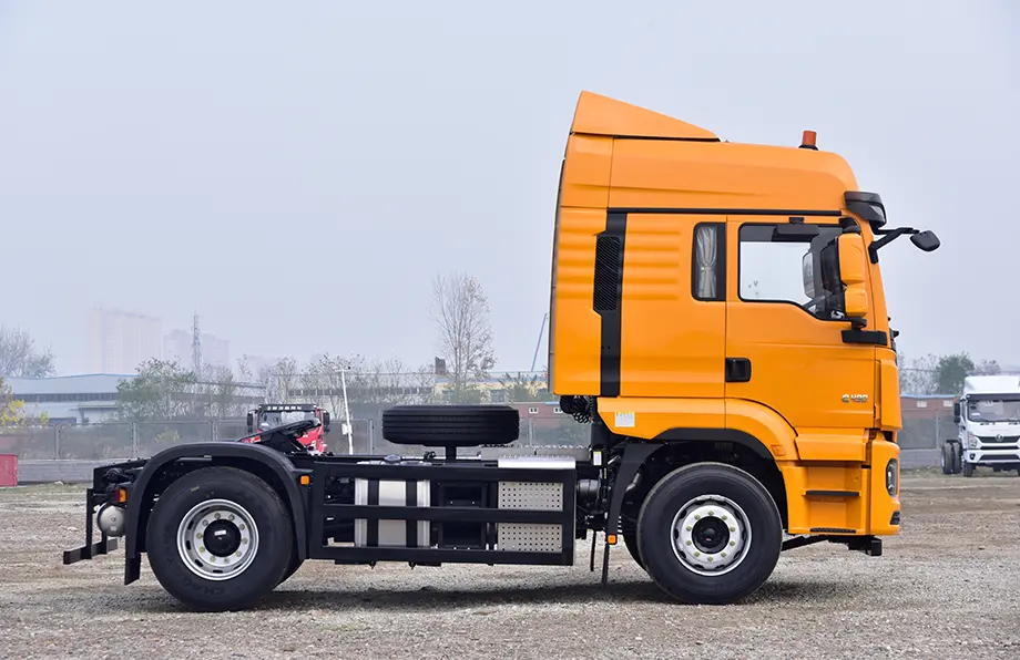 SHACMAN X3S 6×4 Tractor Truck SX4253G3M42J3240 - image 4