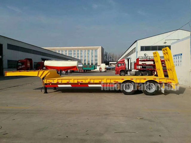 2 Axle Semi Lowboy Trailer