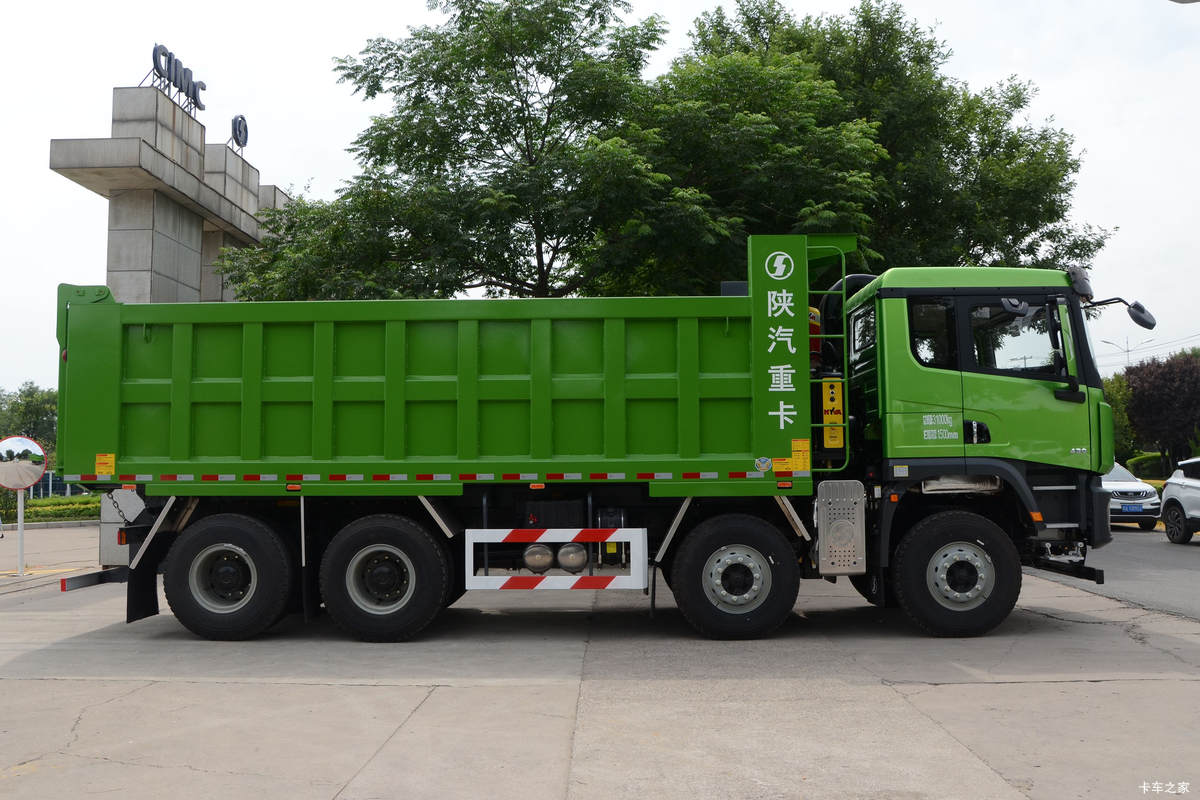 SHACMAN X5000 8×4 Dump Truck SX33195D406 430HP Euro5 - image 6