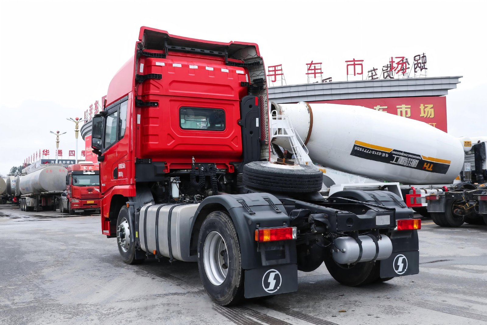 Shacman X5000 4×2 Tractor Truck SX4189X381 - image 6