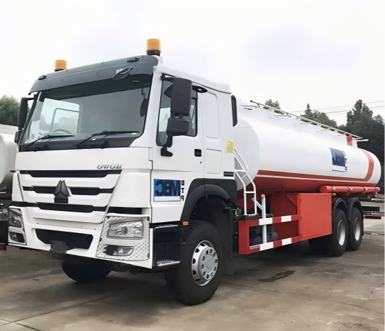 DECHUANG HOWO 6×4 Fuel Tank Truck for Diesel and Petroleum Transport