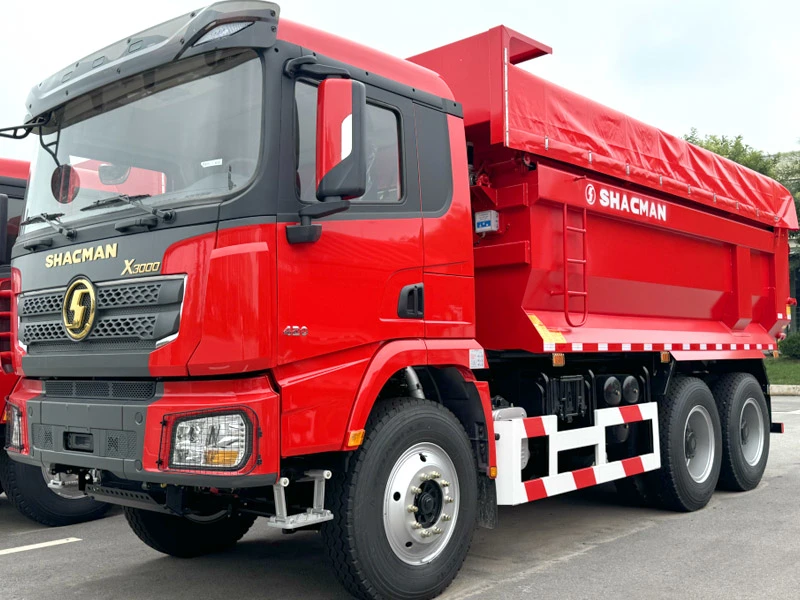 SHACMAN X3000 6×4 Dump Truck - image 3