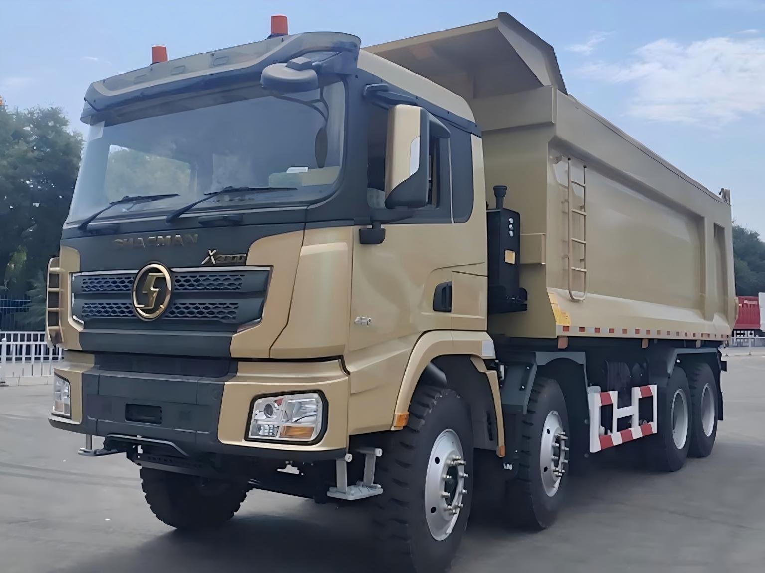 SHACMAN X3000 8×4 Dump Truck - image 2