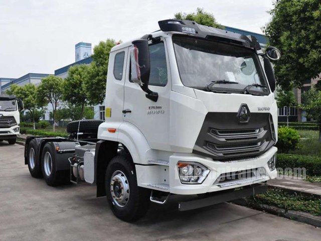 HOWO N7 6×4 Truck Horse