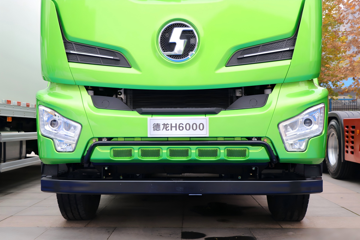 SHACMAN H6000 6×4 Pure Electric Truck SX3250KY394N - image 6