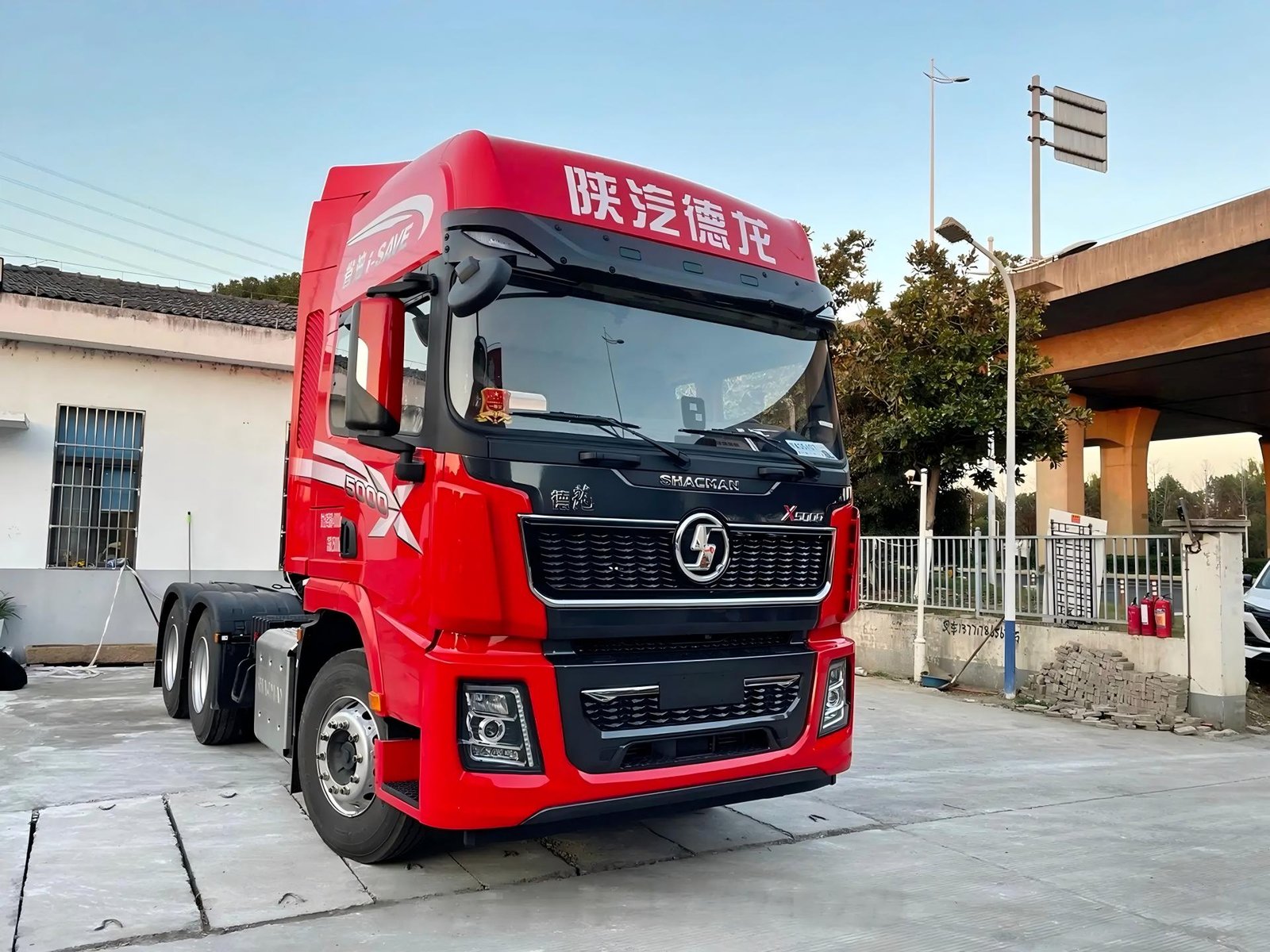Shacman X5000 6×4 Tractor Truck SX4250XC4Q - image 2