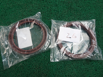 SINOTRUK HOWO WP10 Engine 61500010100 Rear Crankshaft Oil Seal Engine Spare Parts - image 4