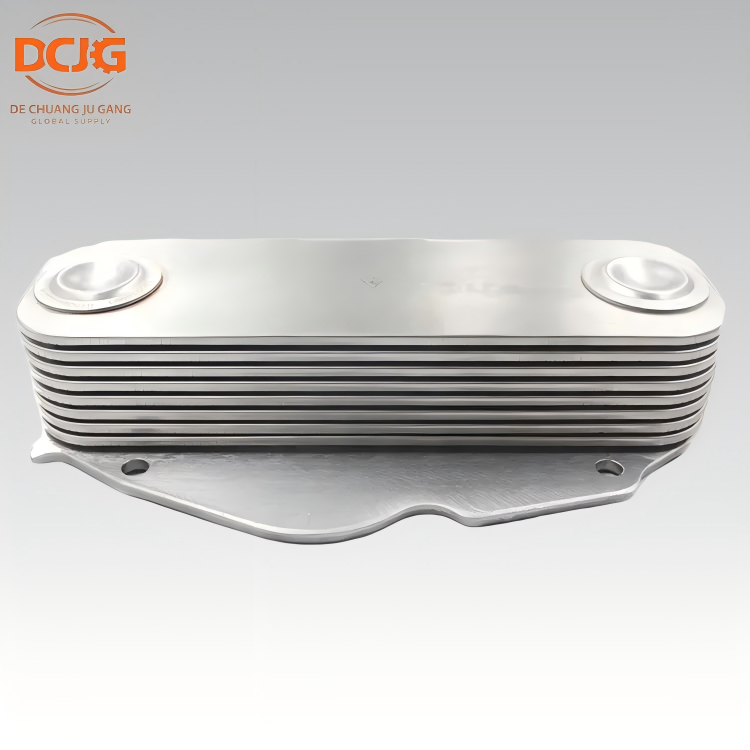 HOWO VG1500010334 Oil Cooler - image 1