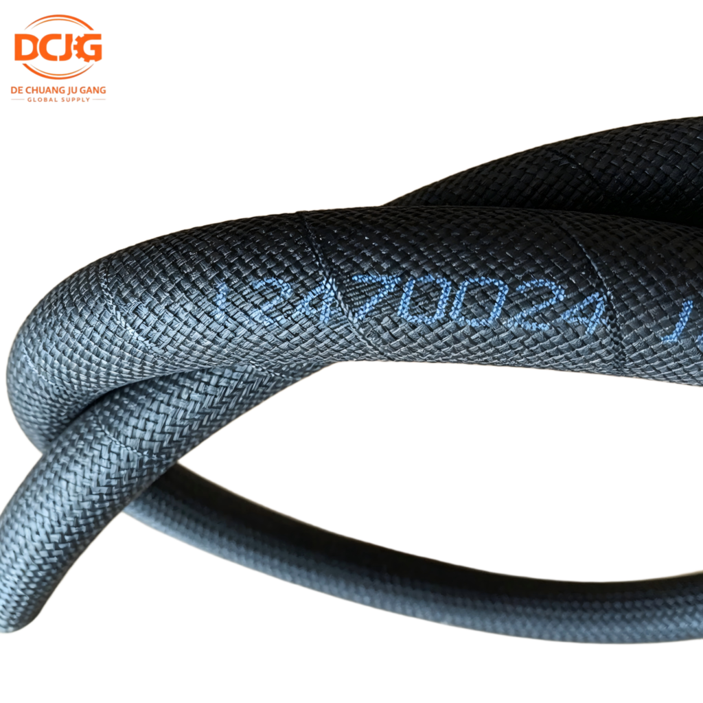 SHACMAN HOWO F2000 F3000 X3000 M3000 Fiber Reinforced Rubber Hose 199112470024 NBR Fuel Oil Air Cooling Hose Truck Spare Parts