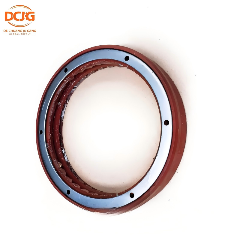 SHACMAN New Steel Main Reducer Oil Seal DZ9112320920 for F2000/F3000/X3000/M3000 Trucks Rear Axle Spare Part