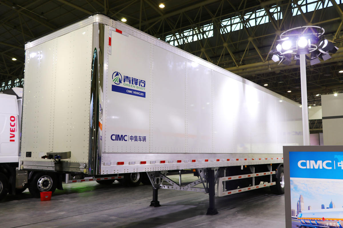 DECHUANG 13.6m Van Semi Trailer - image 4