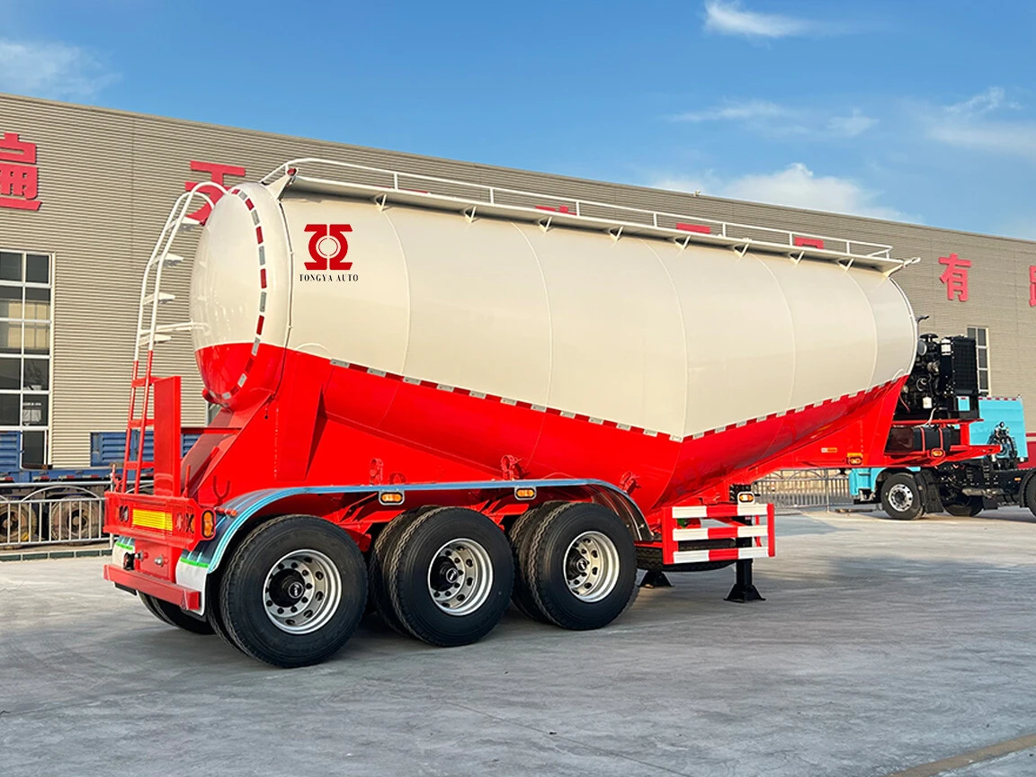 DECHUANG 20m³ / 25m³ / 30m³ Powder Material Tank Semi Trailer - image 4